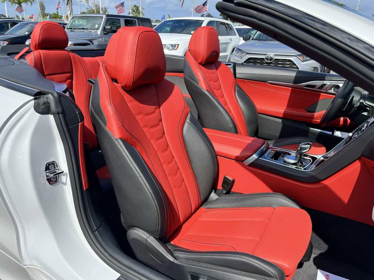 Used 2022 BMW 840i Convertible w/ Comfort Seating Package image 22