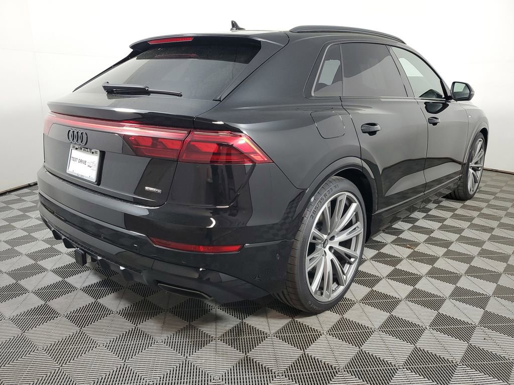 New 2026 Audi Q8 Prestige image 6