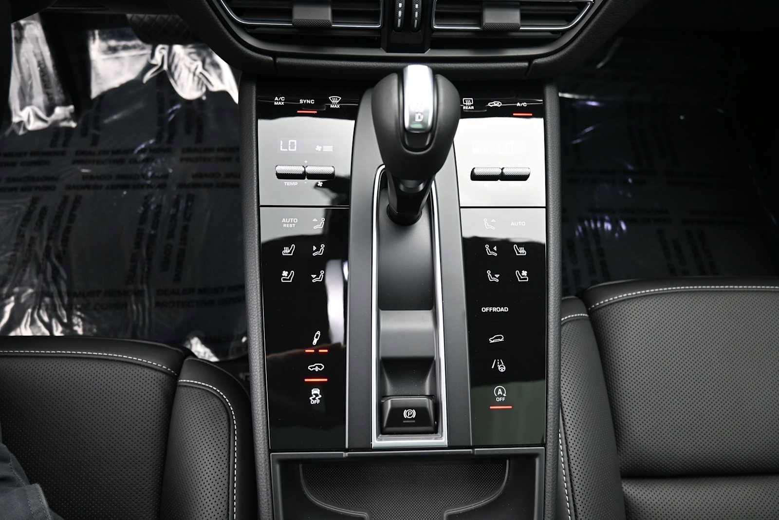 New 2026 Porsche Macan S AWD/4WD image 12