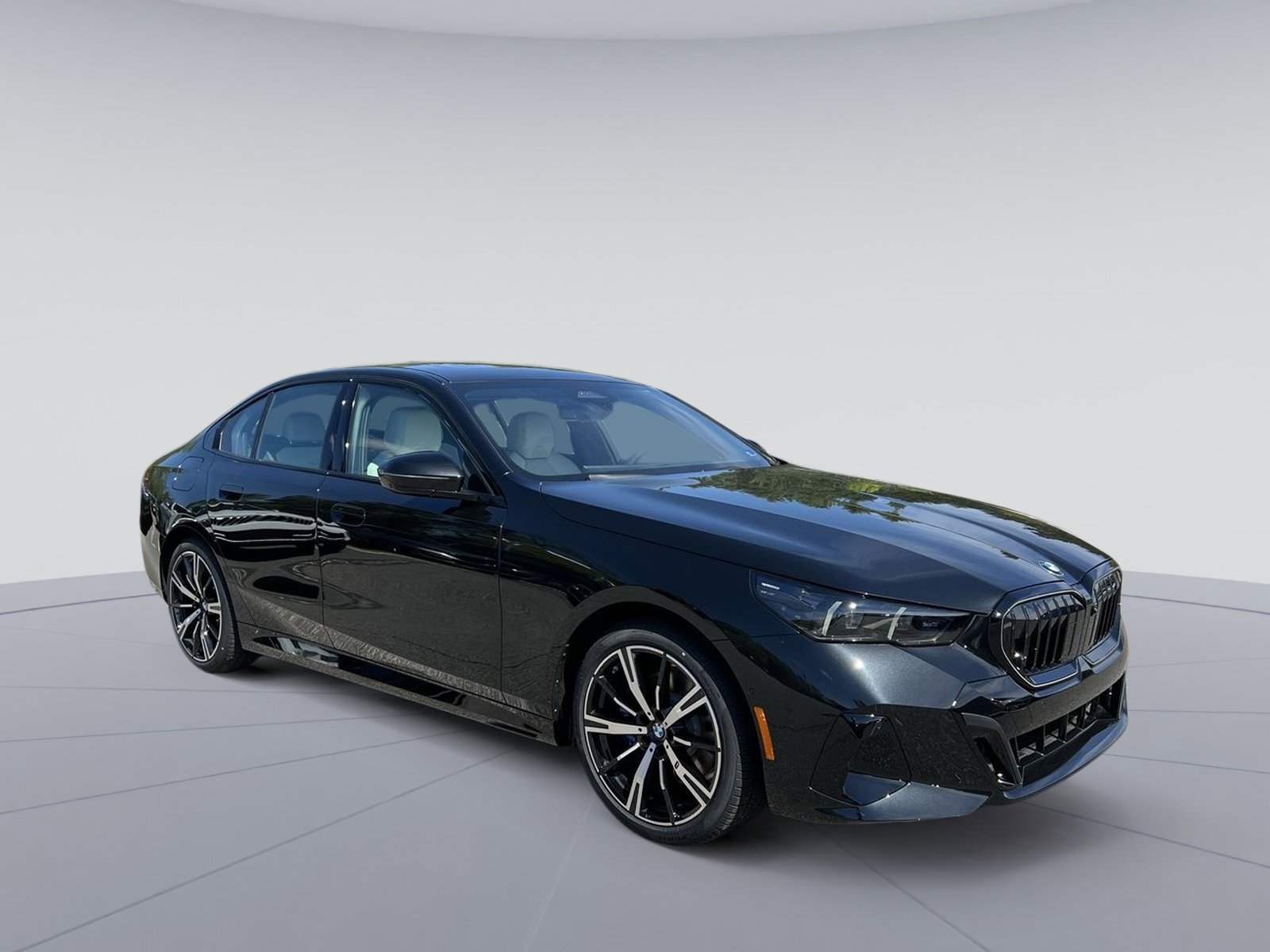 New 2026 BMW 530i xDrive w/ M Sport Package AWD/4WD image 7