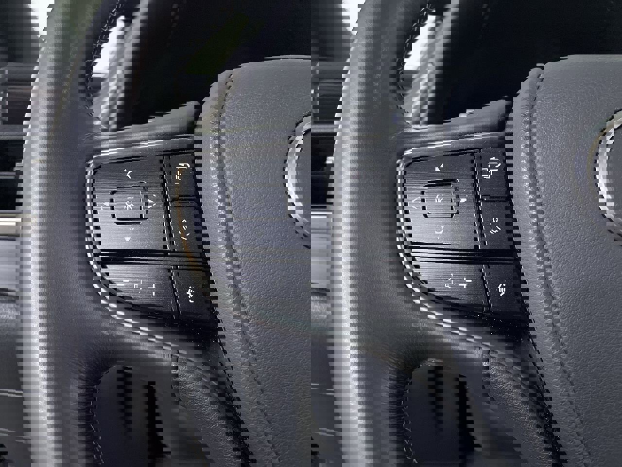 Used 2019 Lexus ES 350 w/ Premium Package image 26