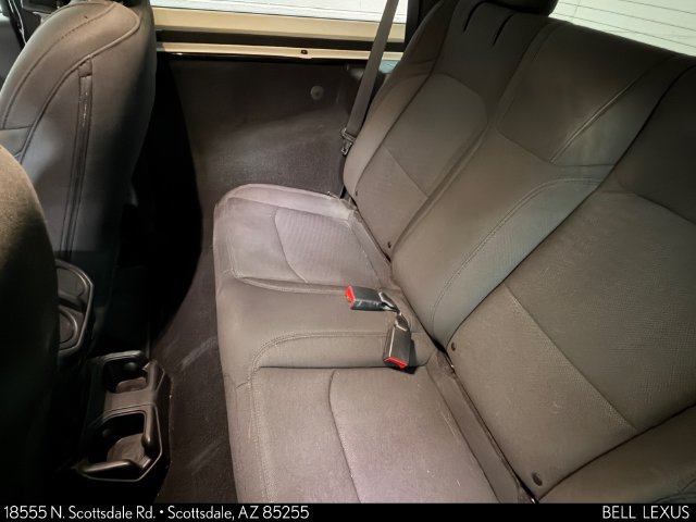 Used 2019 Jeep Wrangler Sport AWD/4WD image 16