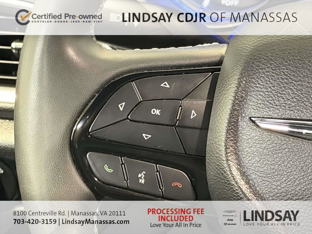 Used 2024 Chrysler Pacifica Premium FWD image 32