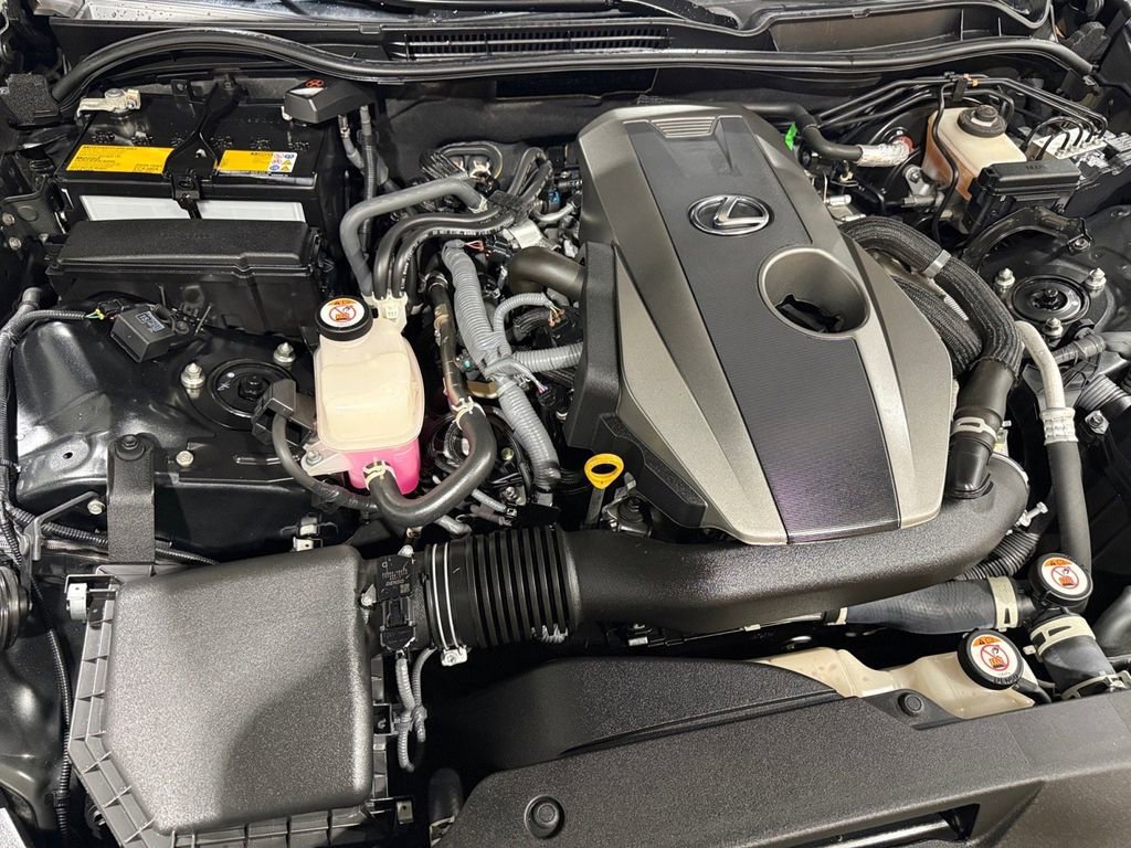 Used 2021 Lexus IS 300 300 w/ Comfort Package image 41