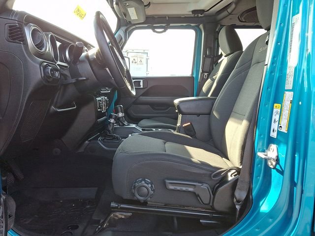 Used 2020 Jeep Wrangler Unlimited Sahara image 15