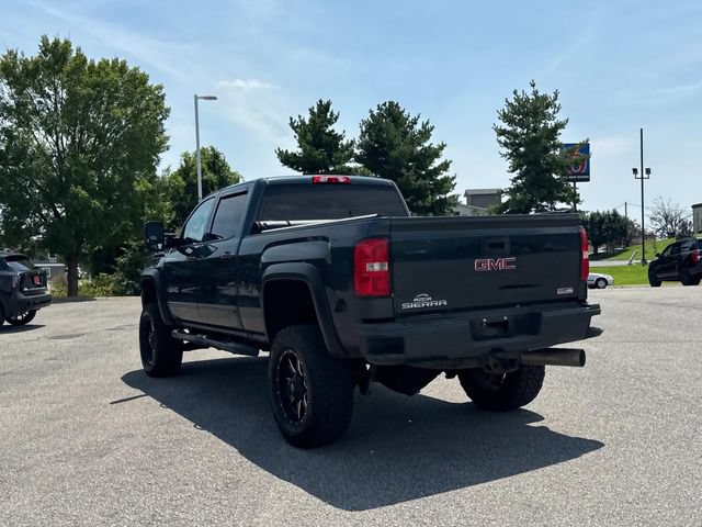 Used 2019 GMC Sierra 2500 SLT w/ All Terrain HD Package AWD/4WD image 7