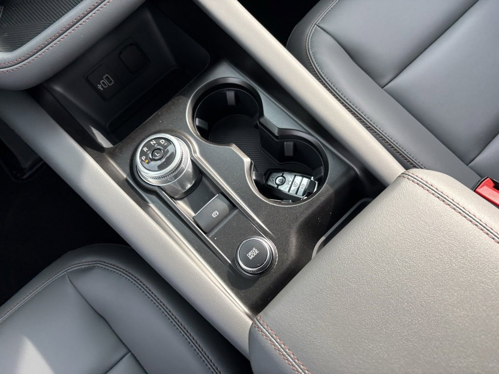 New 2026 Ford Explorer Active w/ Active Comfort Package image 38