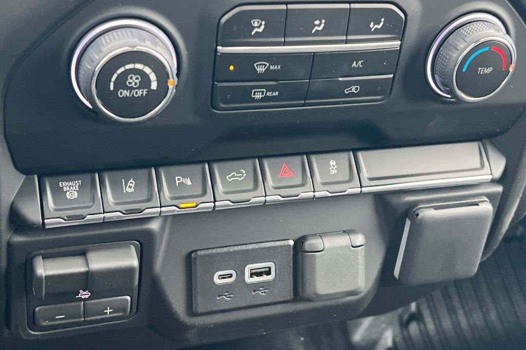 New 2026 Chevrolet Silverado 3500 W/T image 16