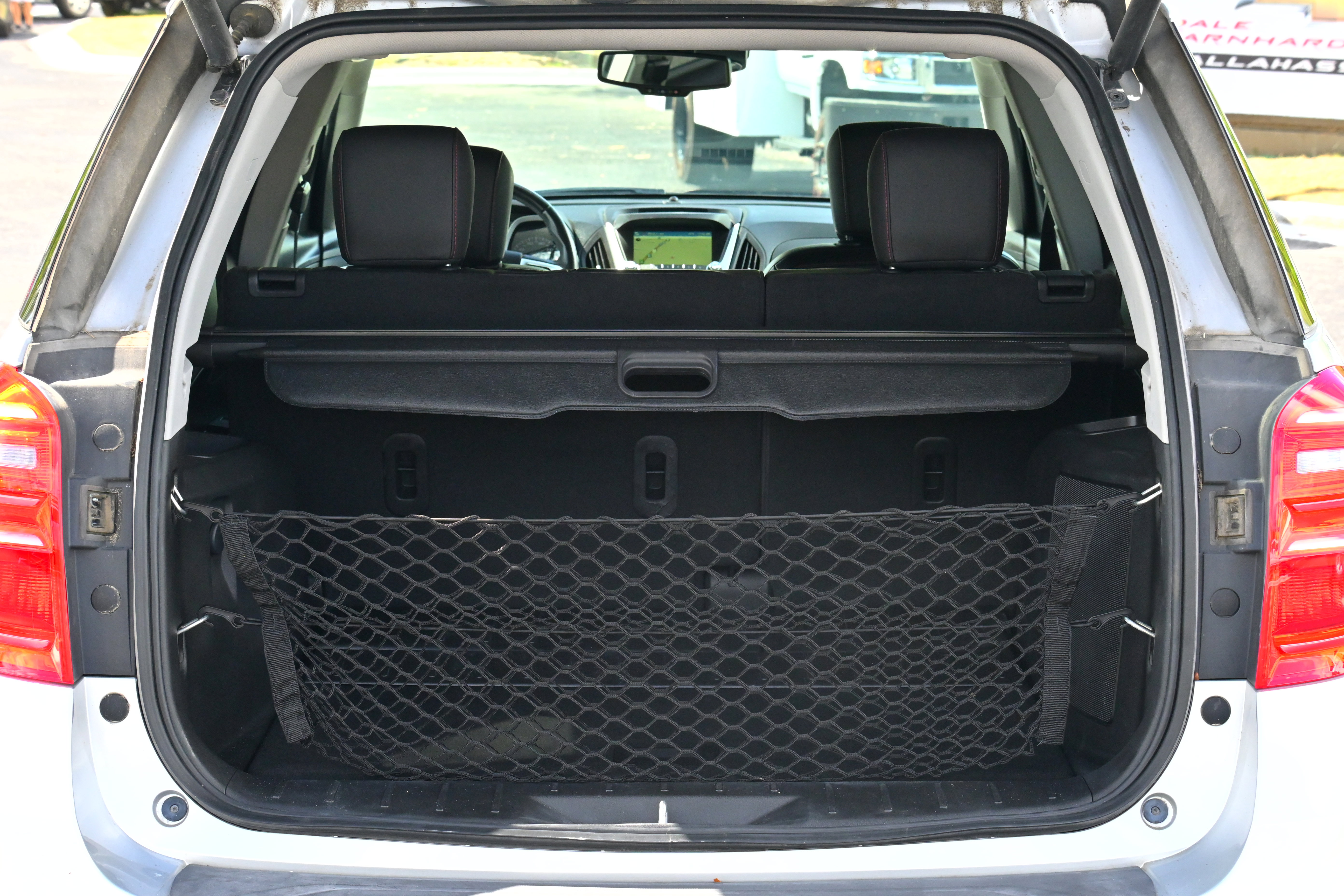 Used 2017 Chevrolet Equinox Premier w/ Enhanced Convenience Package image 31