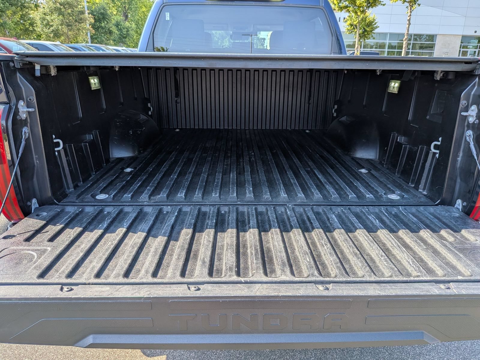 Used 2023 Toyota Tundra Limited w/ Power Package AWD/4WD image 31