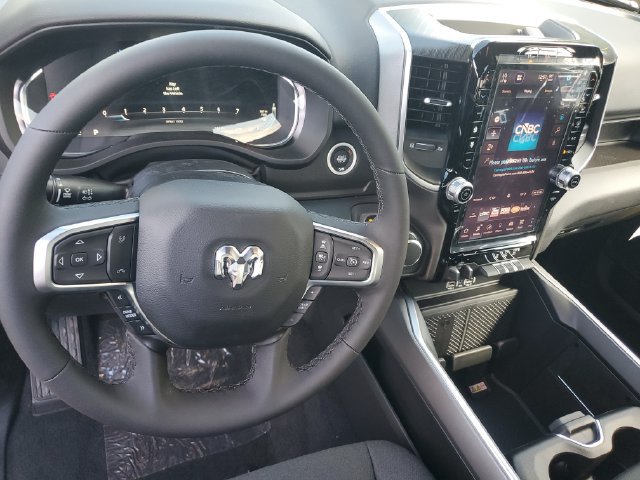 New 2026 RAM 1500 Big Horn AWD/4WD image 18