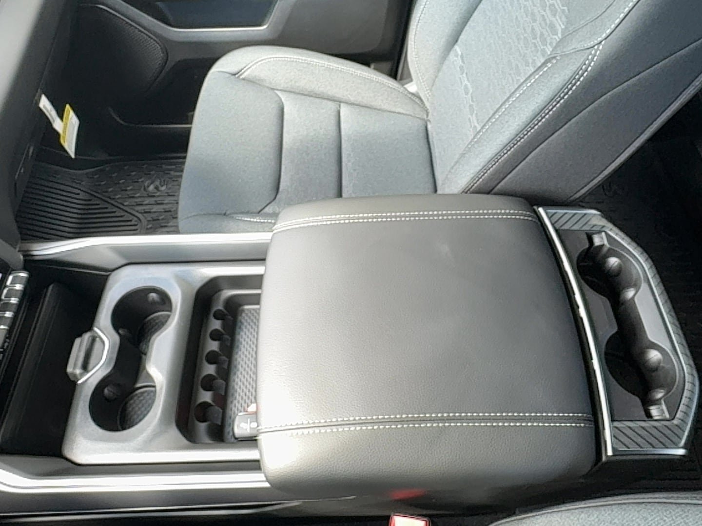 New 2025 RAM 1500 Big Horn AWD/4WD image 31