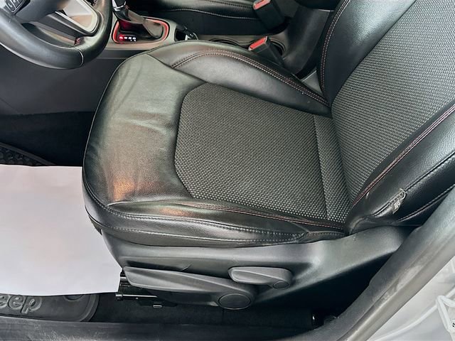 Used 2020 Jeep Compass Trailhawk image 19