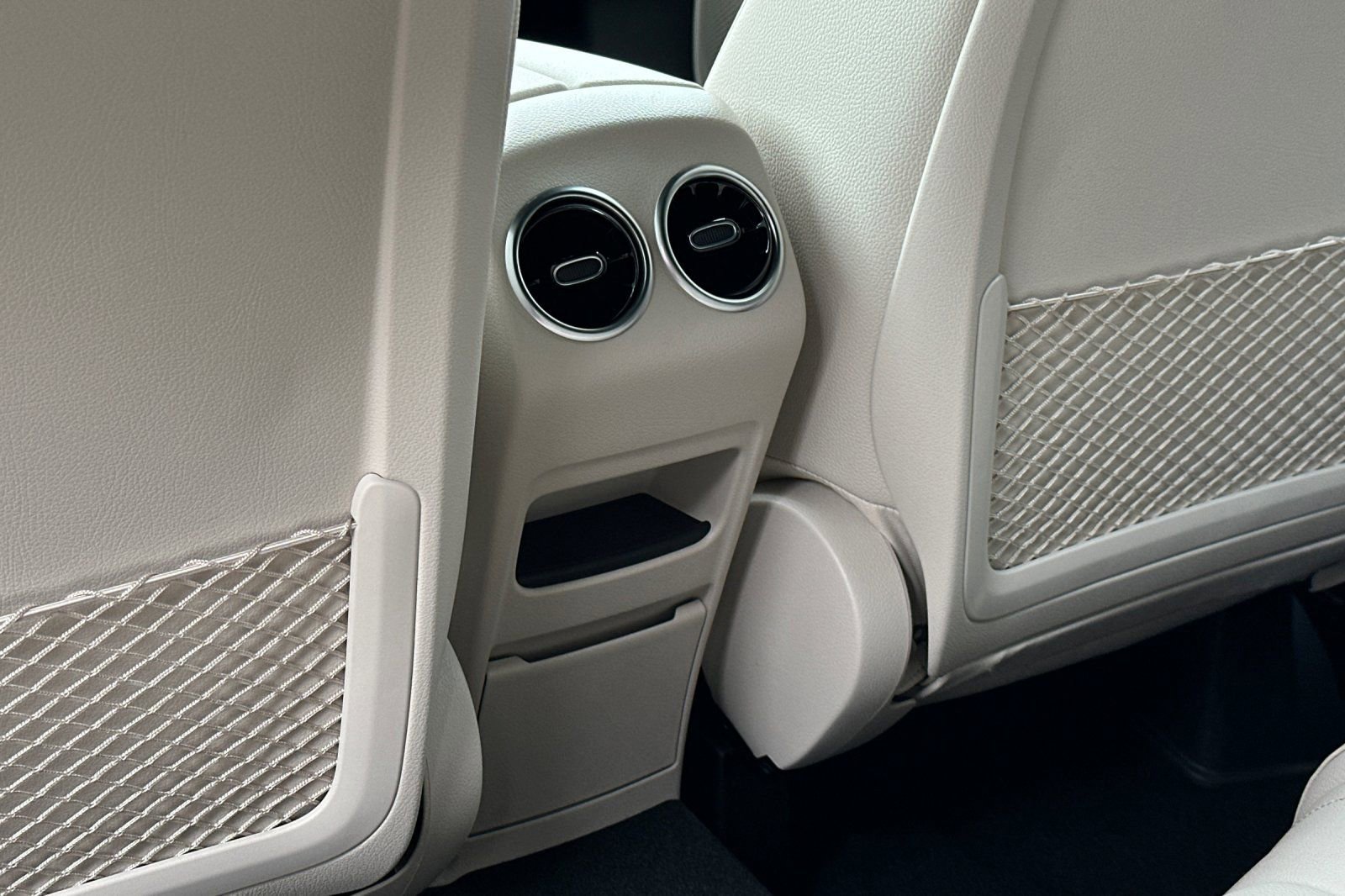 New 2025 Mercedes-Benz GLA 250 image 15