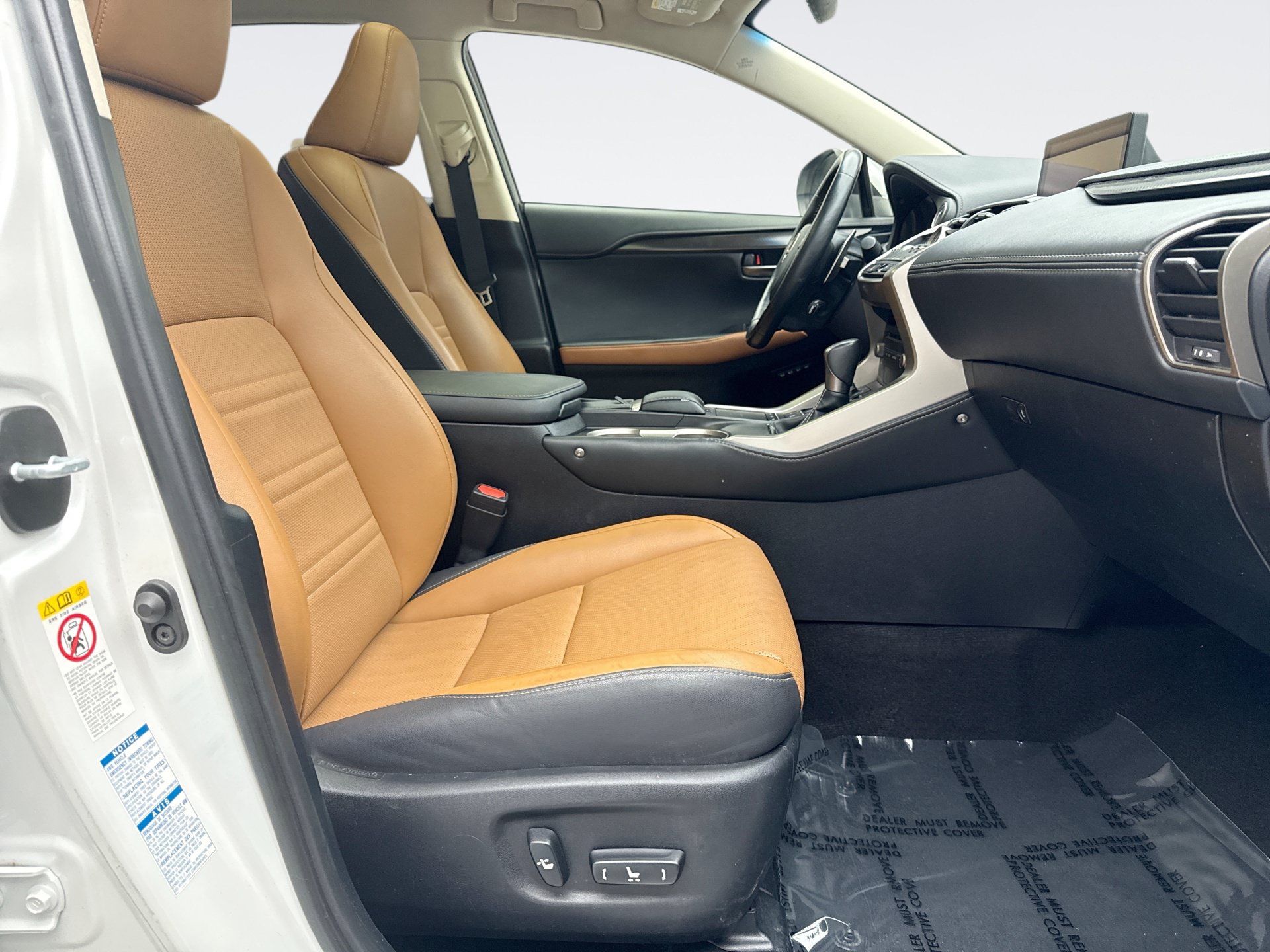 Used 2019 Lexus NX 300h AWD w/ Premium Package image 17