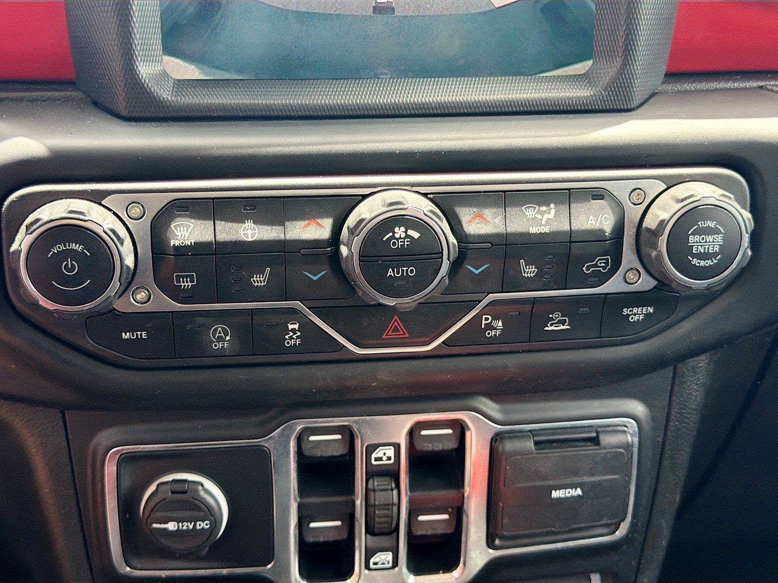 Used 2020 Jeep Gladiator Rubicon AWD/4WD image 30