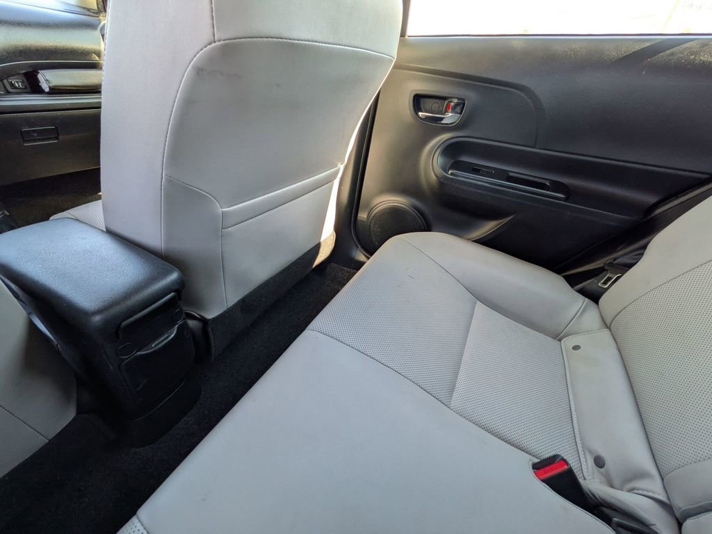 Used 2018 Toyota Prius C Four image 28