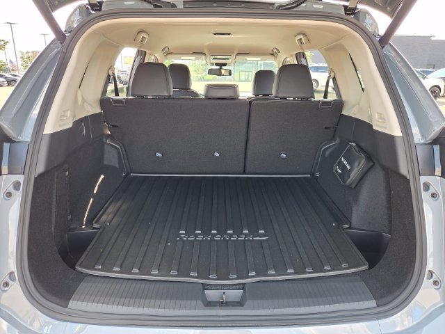 New 2026 Nissan Rogue SV AWD/4WD image 14
