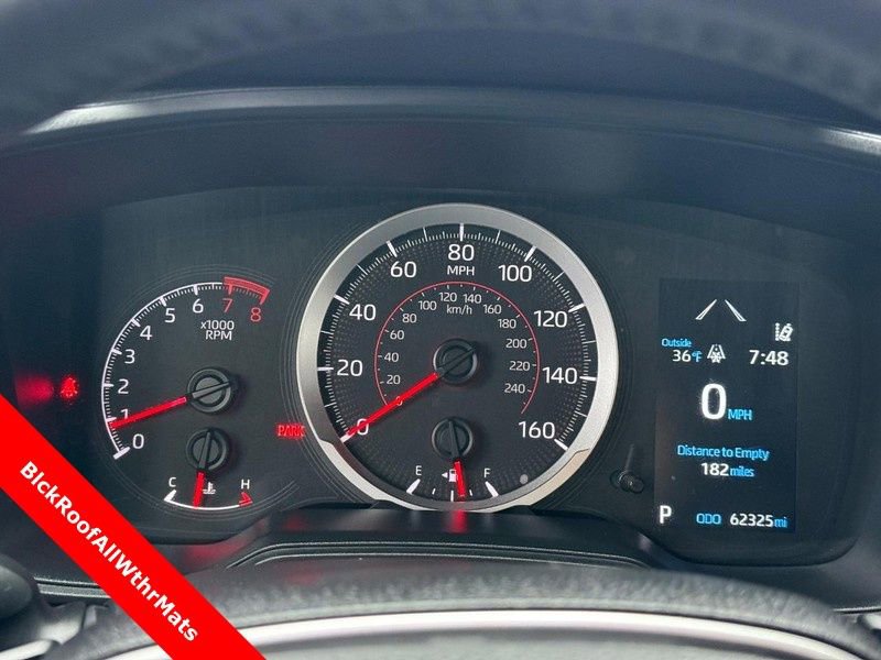 Used 2021 Toyota Corolla SE image 22