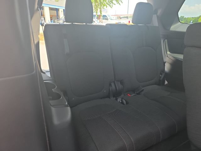 Used 2025 Honda Pilot Sport image 13