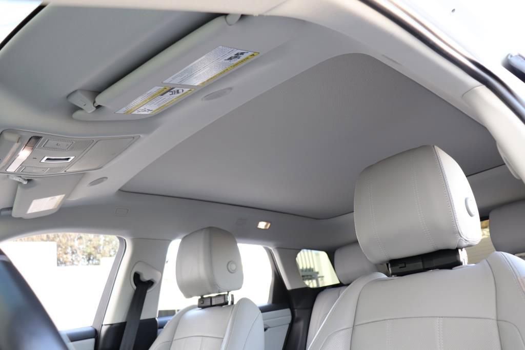 Used 2021 Land Rover Range Rover Evoque S image 64