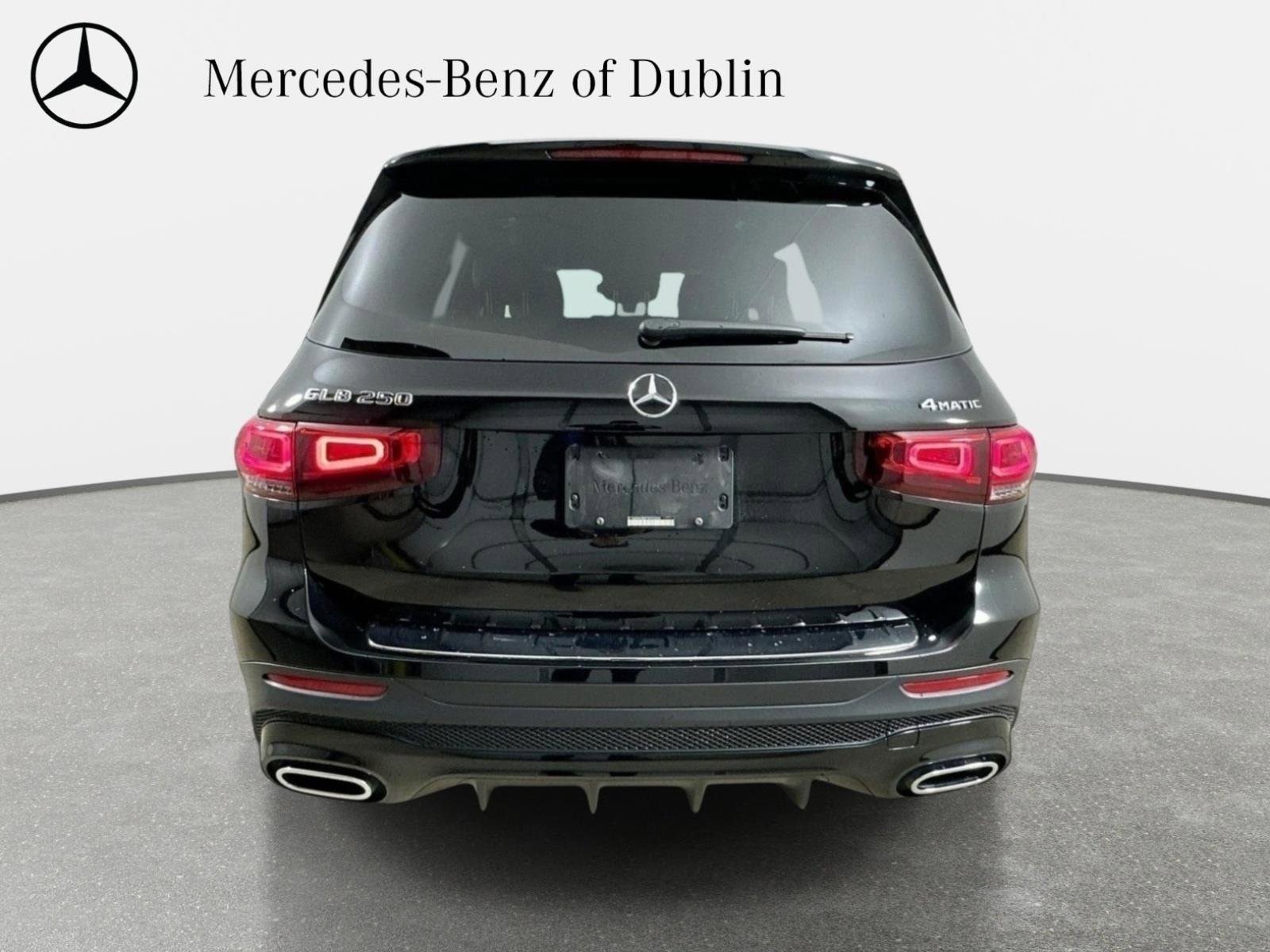 Certified 2023 Mercedes-Benz GLB 250 4MATIC image 11
