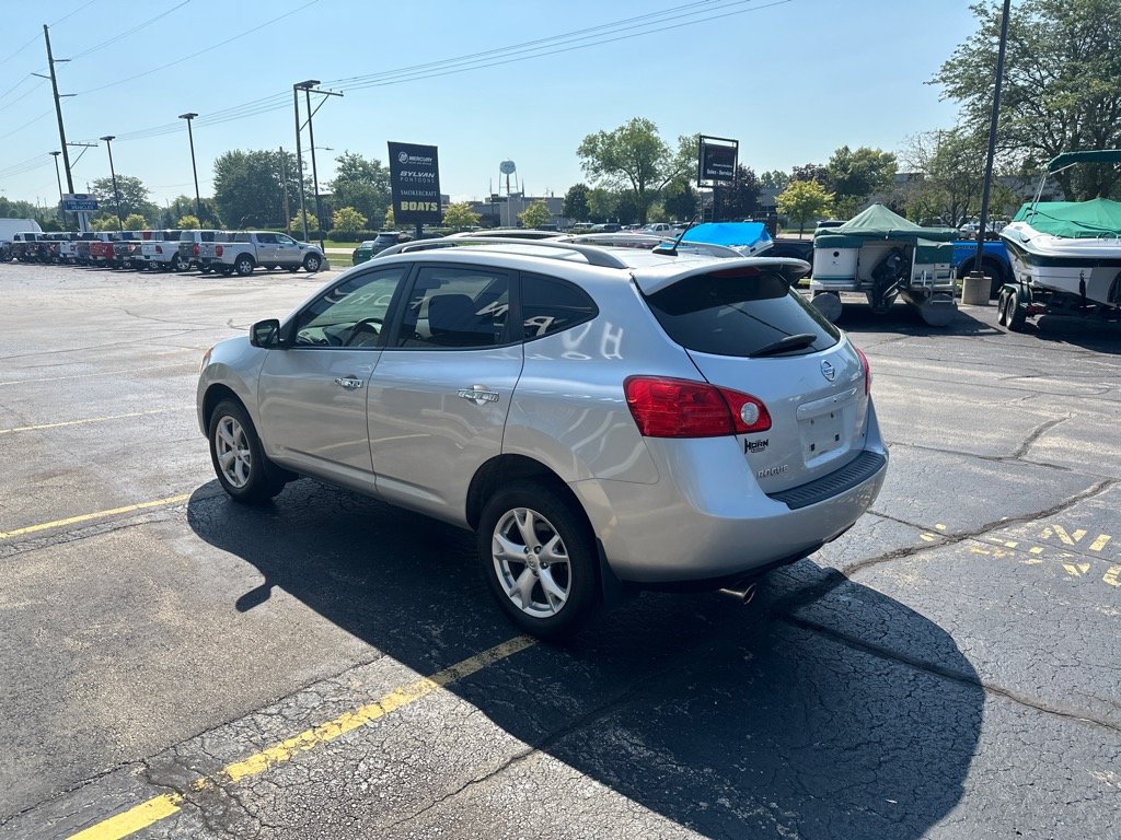 Used 2010 Nissan Rogue SL w/ Premium Pkg FWD image 3