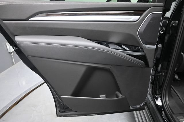 Certified 2025 Cadillac Escalade Premium Luxury w/ Touring Package AWD/4WD image 13