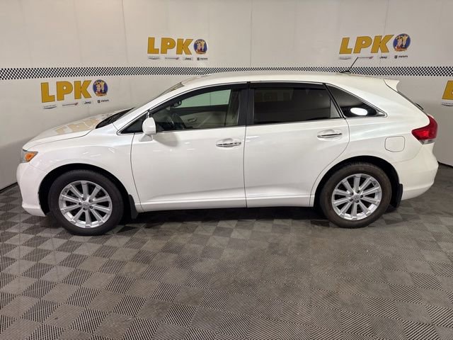 Used 2011 Toyota Venza AWD w/ Convenience Pkg image 12