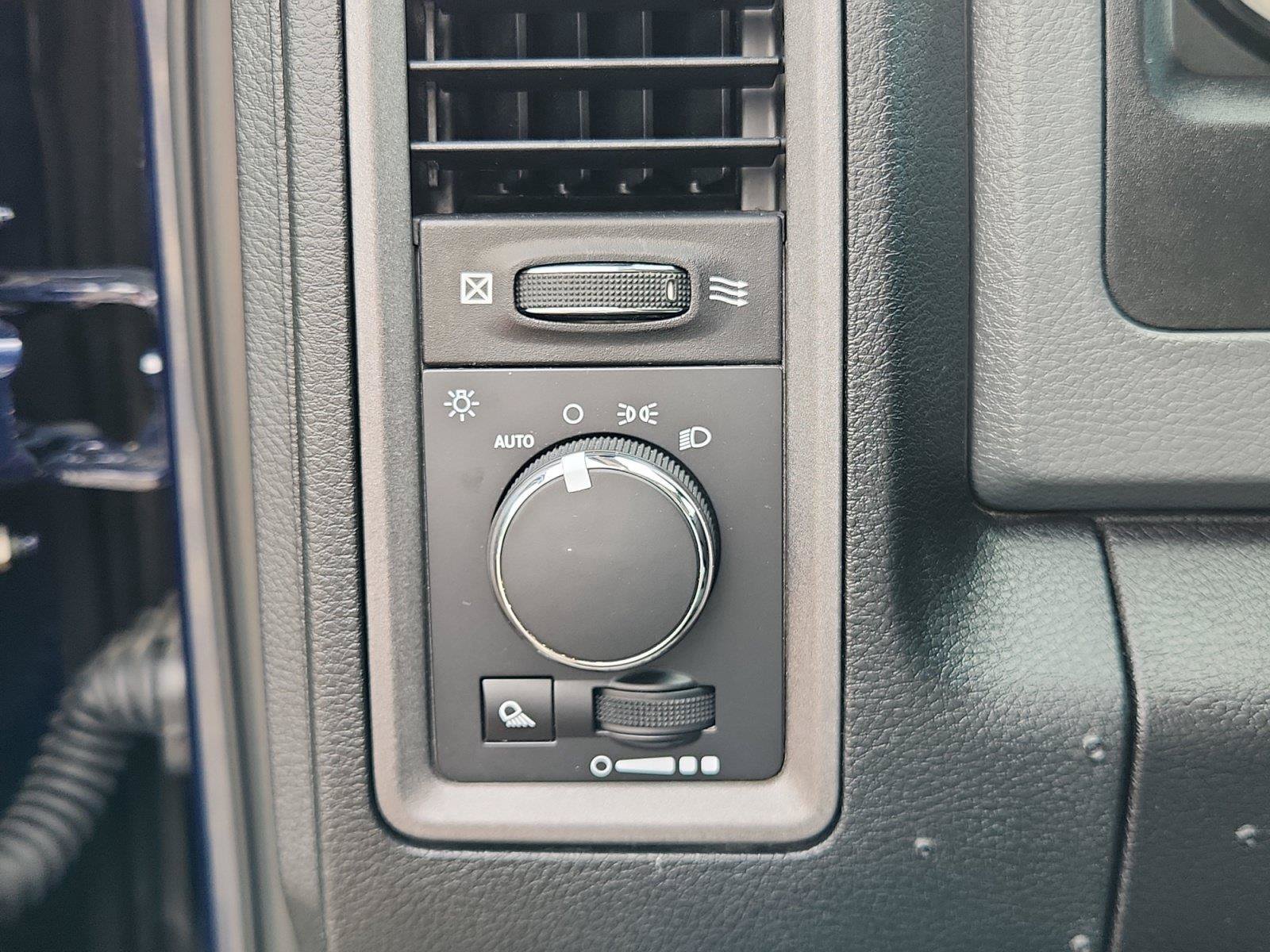 Used 2017 RAM 1500 Tradesman w/ Power & Remote Entry Group AWD/4WD image 16