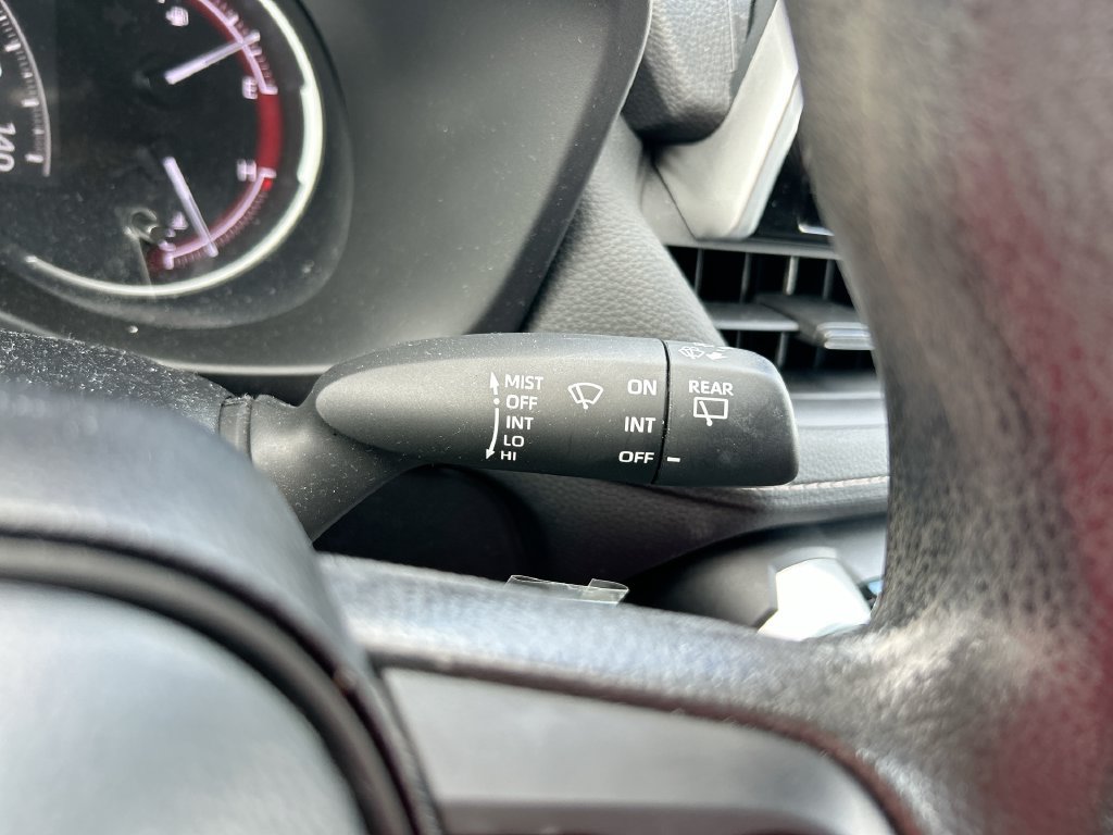 Used 2024 Toyota RAV4 LE FWD image 18