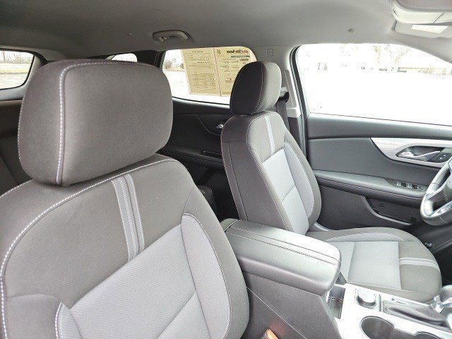 Used 2024 Chevrolet Blazer LT w/ Convenience Package image 12