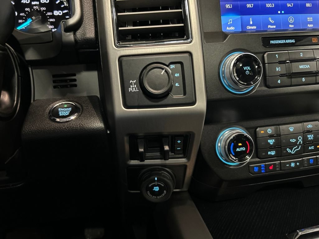 Certified 2021 Ford F250 Platinum w/ FX4 Off-Road Package AWD/4WD image 21
