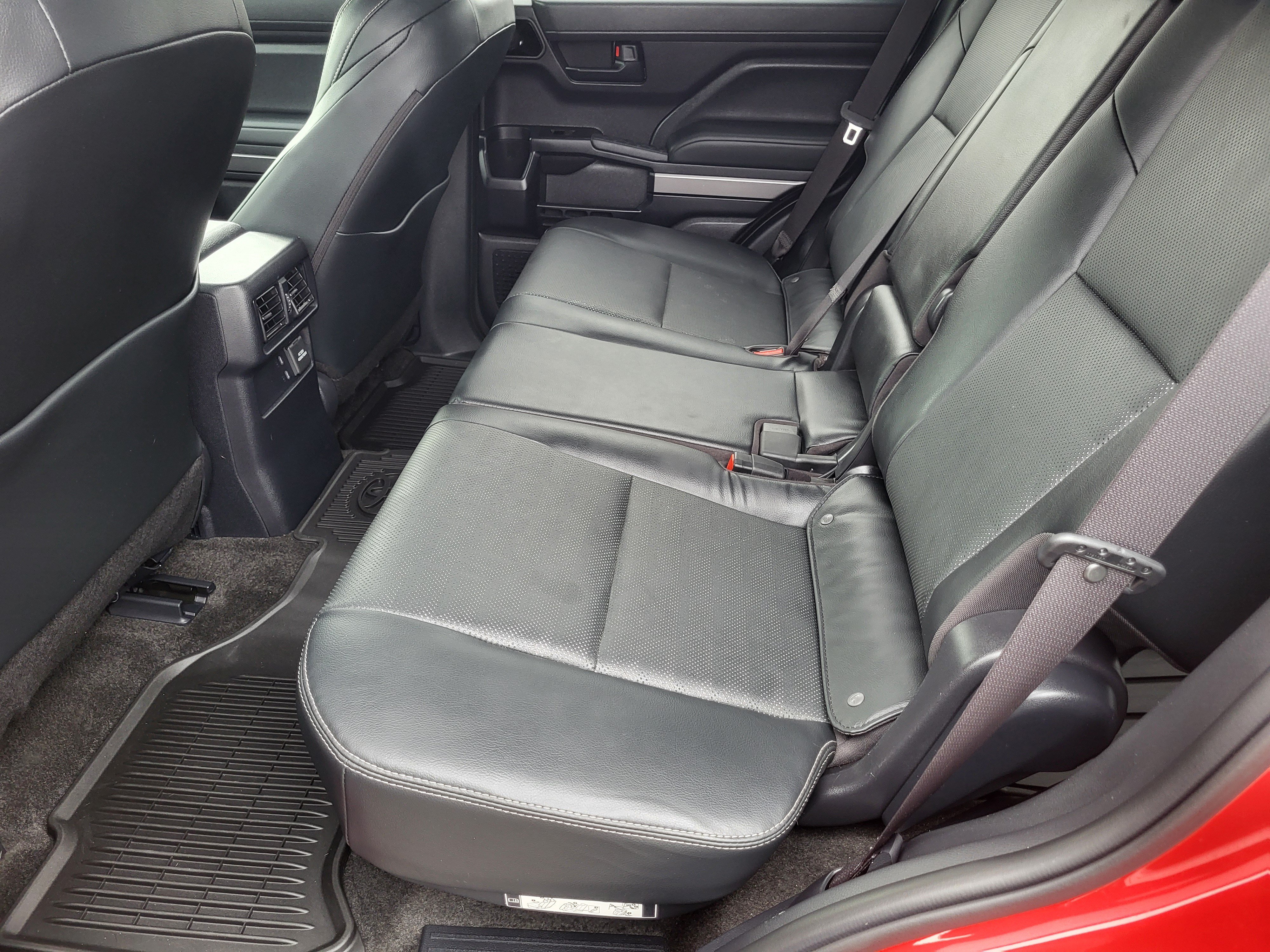 Certified 2025 Toyota 4Runner TRD Off-Road Premium w/ Tow Technology Package AWD/4WD image 23