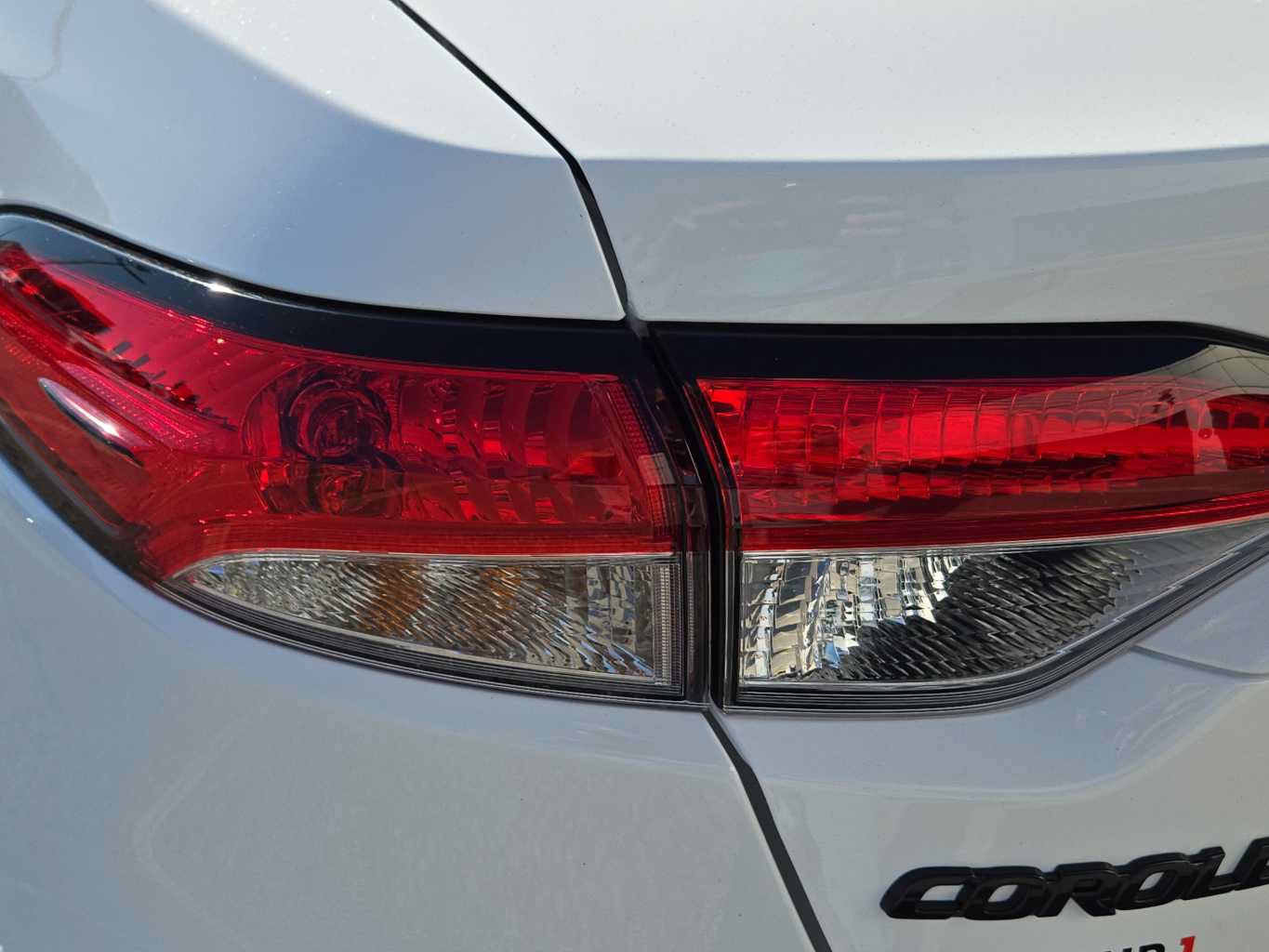 New 2026 Toyota Corolla LE w/ LE Premium Package FWD image 15