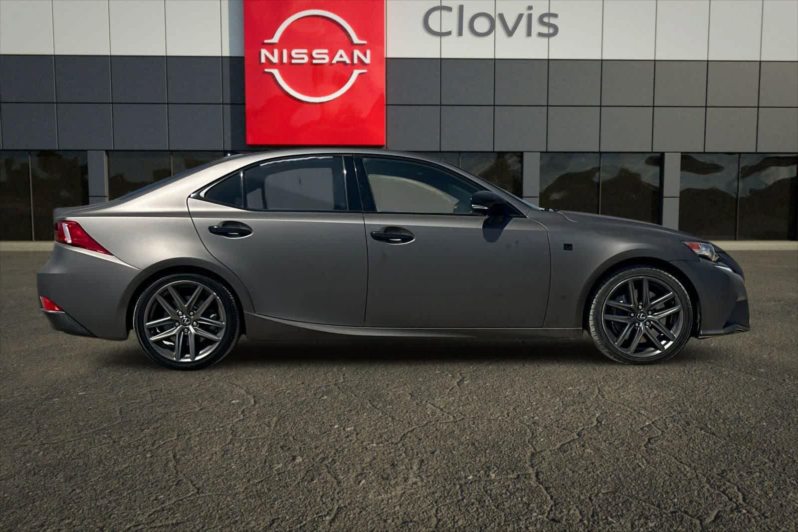 Used 2015 Lexus IS 350 w/ F-Sport Package RWD image 9