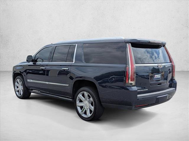Used 2017 Cadillac Escalade ESV Premium Luxury RWD image 7