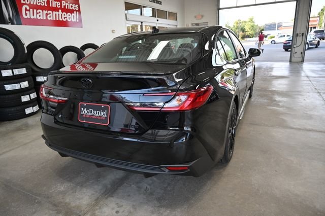 New 2026 Toyota Camry SE FWD image 6