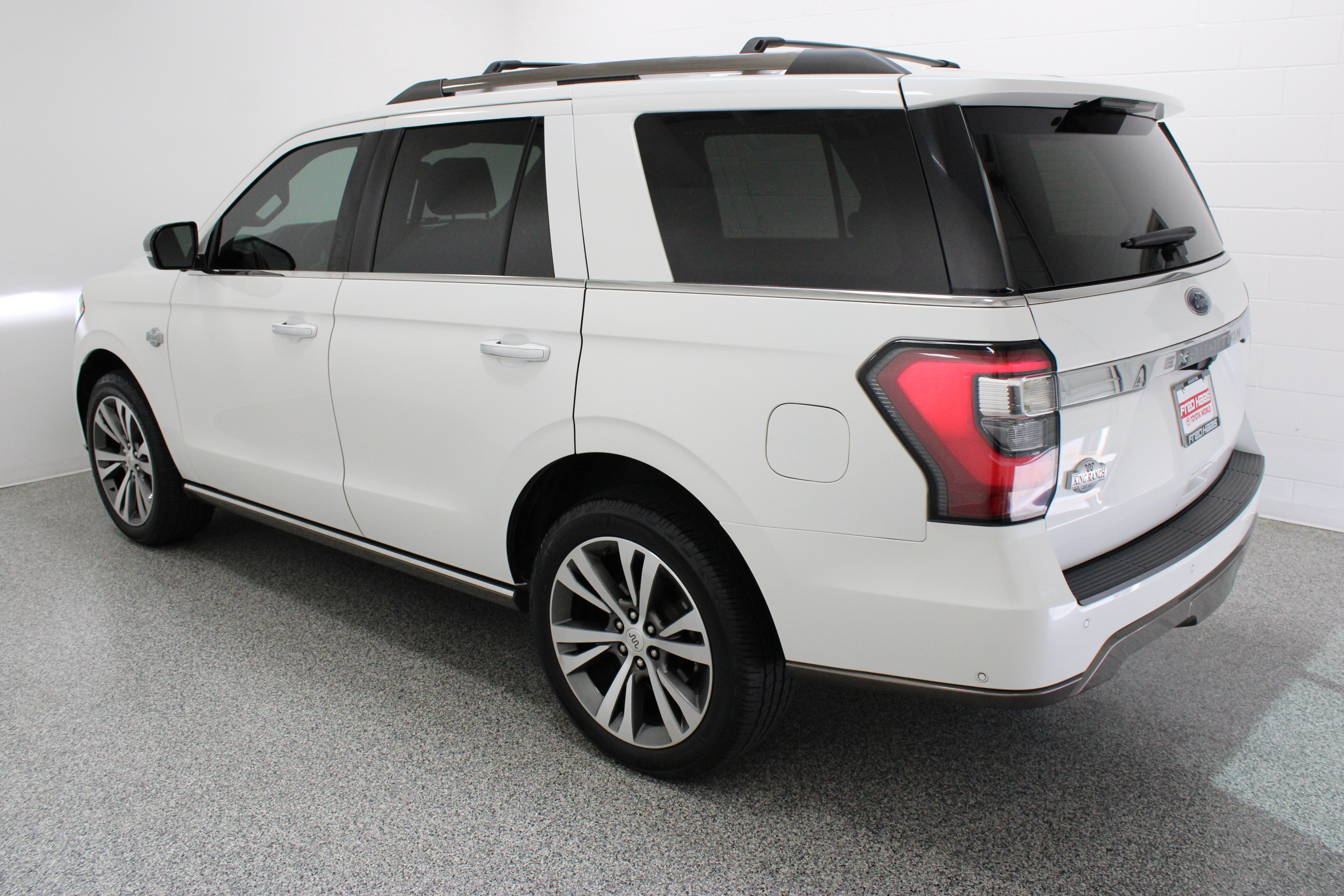 Used 2020 Ford Expedition King Ranch w/ Cargo Package RWD image 9