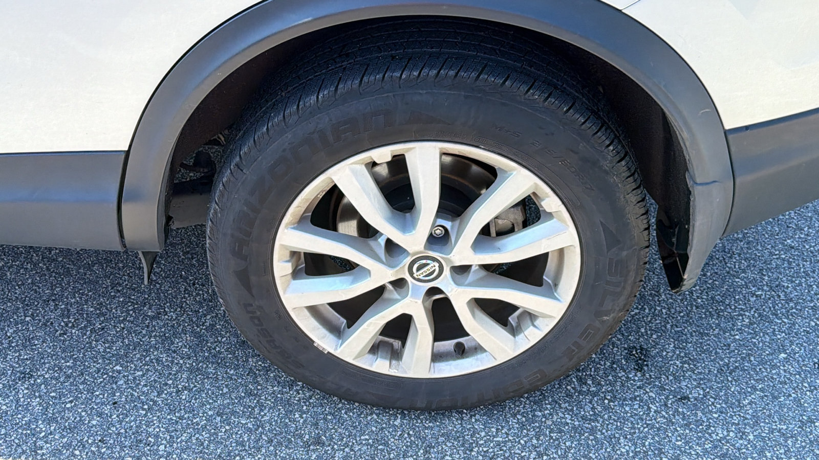 Used 2022 Nissan Rogue Sport S FWD image 12