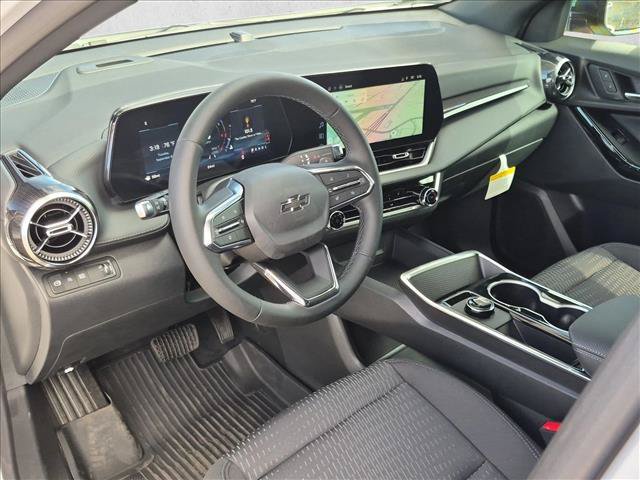 New 2027 Chevrolet Equinox LT w/ Midnight Edition FWD image 3