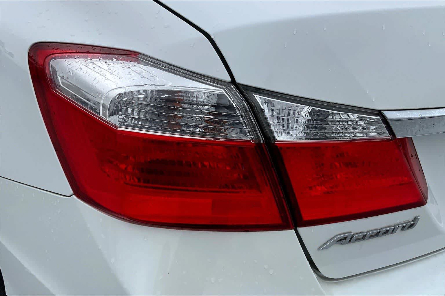 Used 2015 Honda Accord LX image 32