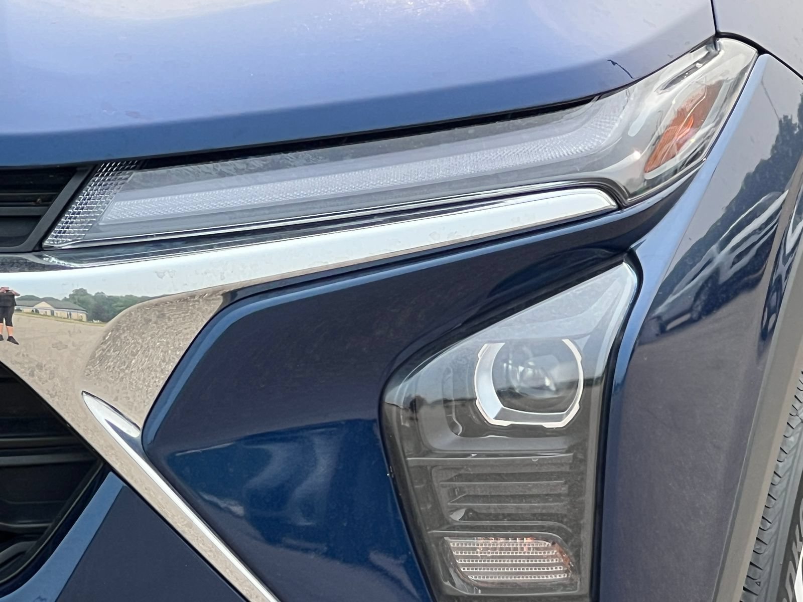 Used 2024 Chevrolet Trax LT w/ Driver Confidence Package FWD image 37