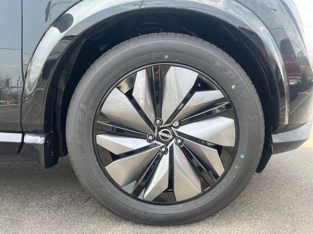 New 2025 Nissan Ariya AWD image 11