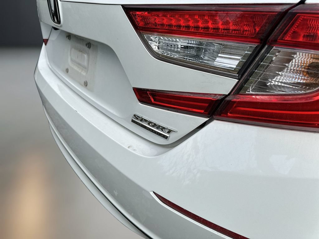 Used 2021 Honda Accord Sport Special Edition image 12