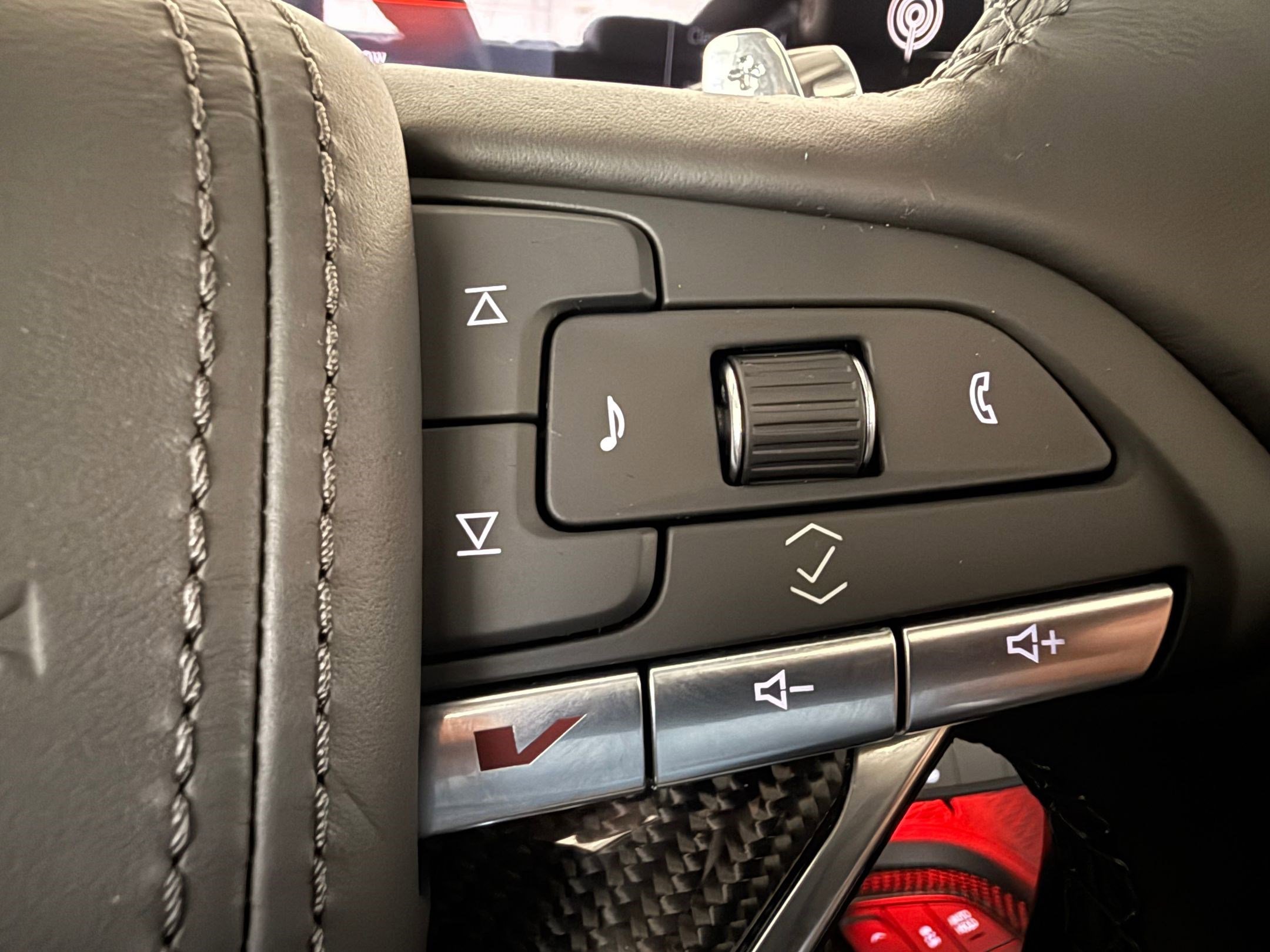 Used 2025 Cadillac CT5 V image 14