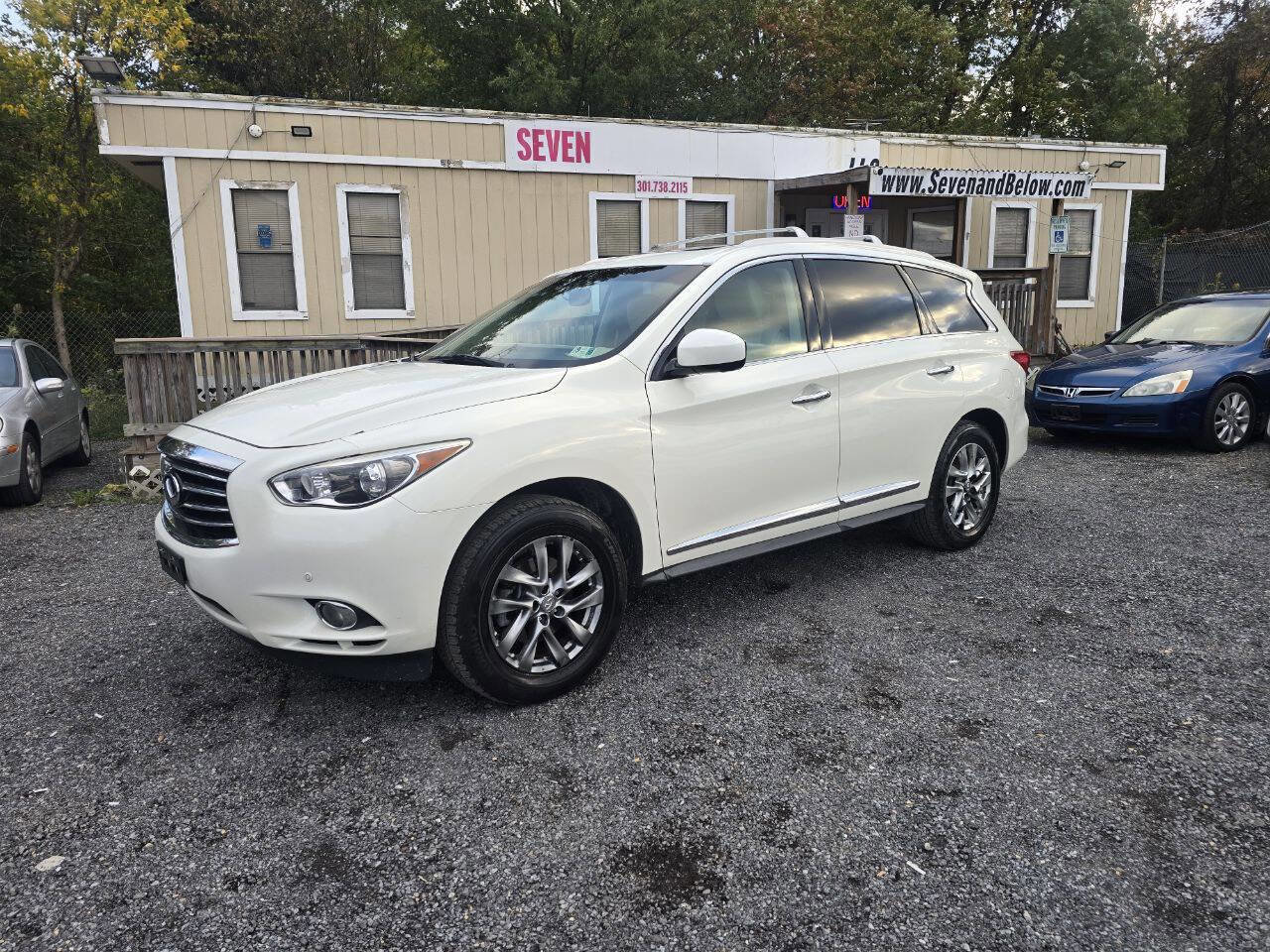 Used 2015 INFINITI QX60 AWD w/ Premium Plus Package image 3