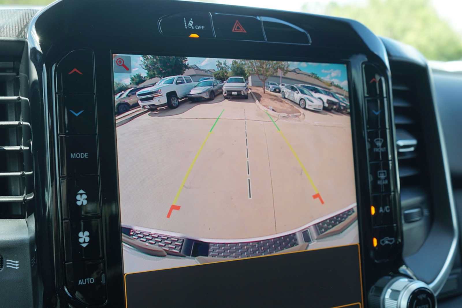 Used 2026 RAM 1500 Lone Star AWD/4WD image 9