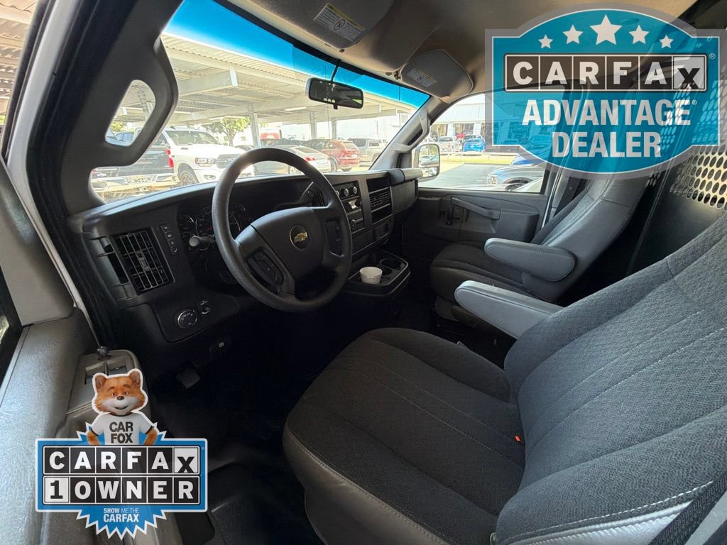 Used 2024 Chevrolet Express 2500 w/ Driver Convenience Package RWD image 10