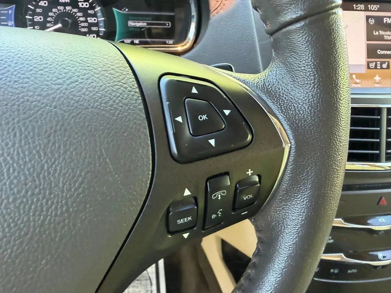 Used 2017 Lincoln MKT AWD image 30